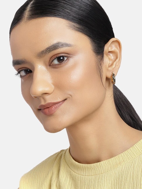 Earrings for Women | Women's Earrings | PrettyLittleThing USA | Large hoop  earrings, Hoop earrings, Big hoop earrings