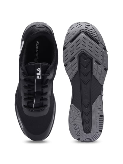 All black fila best sale trainers