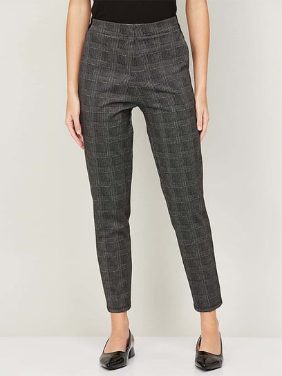 Women's Mini Mono Check Wide Leg Tailored Trousers | Boohoo UK