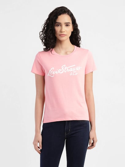 Pink shop levi tshirt