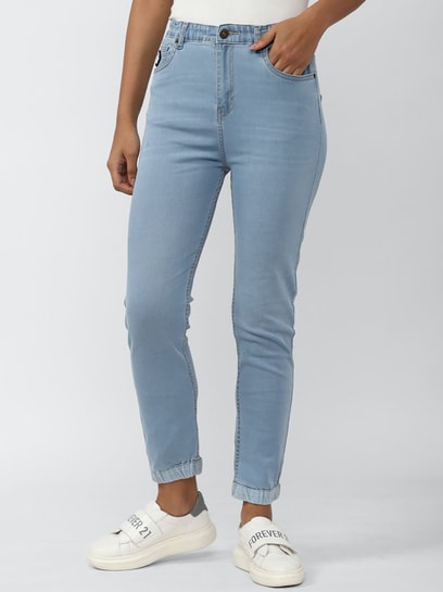 Cotton On petite flare Jeans, Women's Fashion, Bottoms, Jeans & Leggings on  Carousell