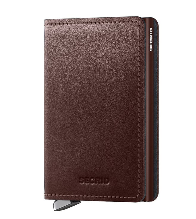 a slim wallet